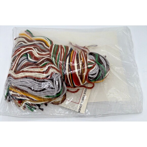 Vintage The Creative Circle Stitchery KIT  #1220, 1226 USA Butterflies & Cottage - Picture 10 of 14